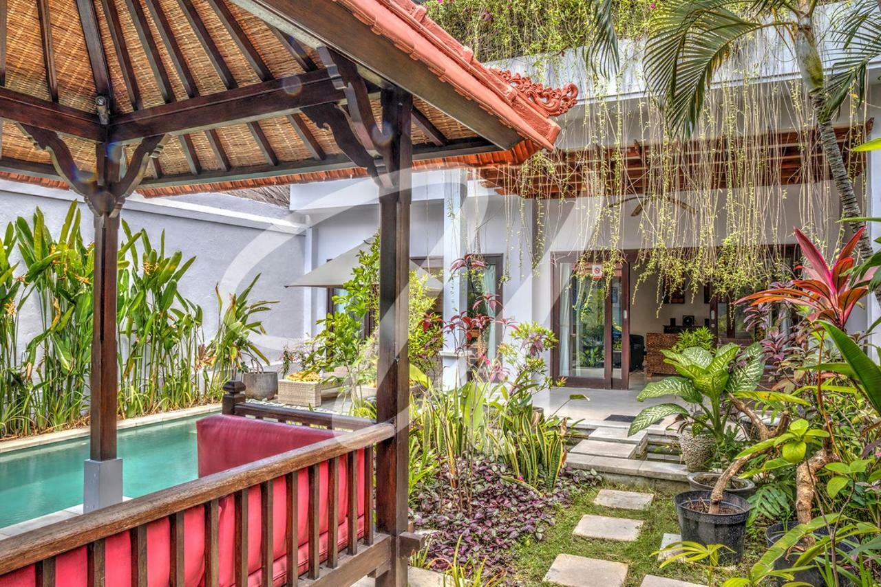 Vila Ultima Bali Seminyak Exterior foto